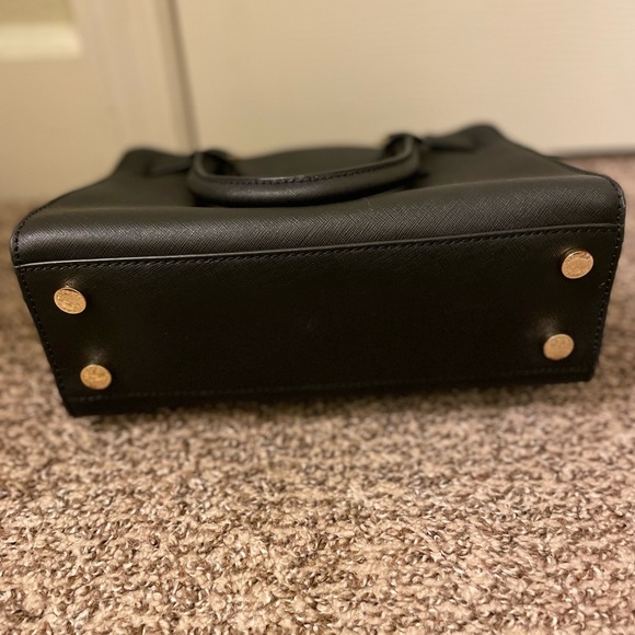 Michael Kors Black Purse - Picture 5 of 13